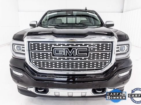 Used 2018 GMC Sierra 1500 Denali w/ Denali Ultimate Package image 11