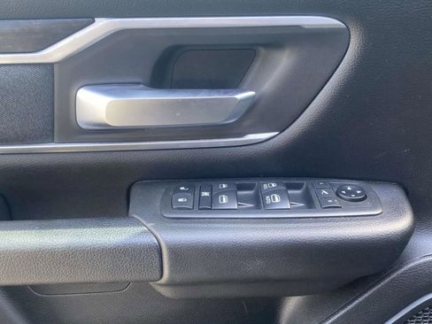 Used 2021 RAM 1500 Big Horn image 17
