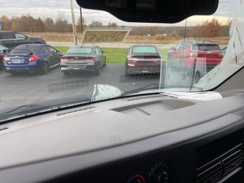 Used 2014 Chevrolet Express 3500 LS image 20