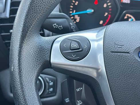 Used 2016 Ford Escape SE w/ Equipment Group 201A FWD image 25