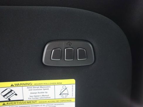 Used 2022 Ford F250 Lariat w/ Black Appearance Package image 75