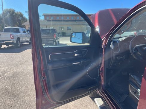 Used 2022 RAM 1500 Laramie image 11