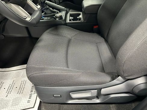 Used 2025 Toyota 4Runner SR5 AWD/4WD image 13