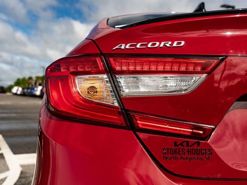 Used 2022 Honda Accord Sport image 14