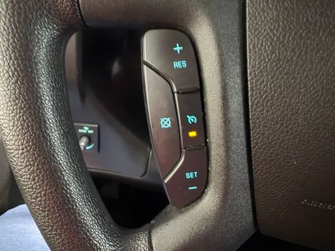 Used 2020 Chevrolet Express 3500 LT w/ LT Preferred Equipment Group RWD image 19