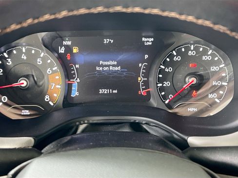 Used 2022 Jeep Compass Limited AWD/4WD image 12