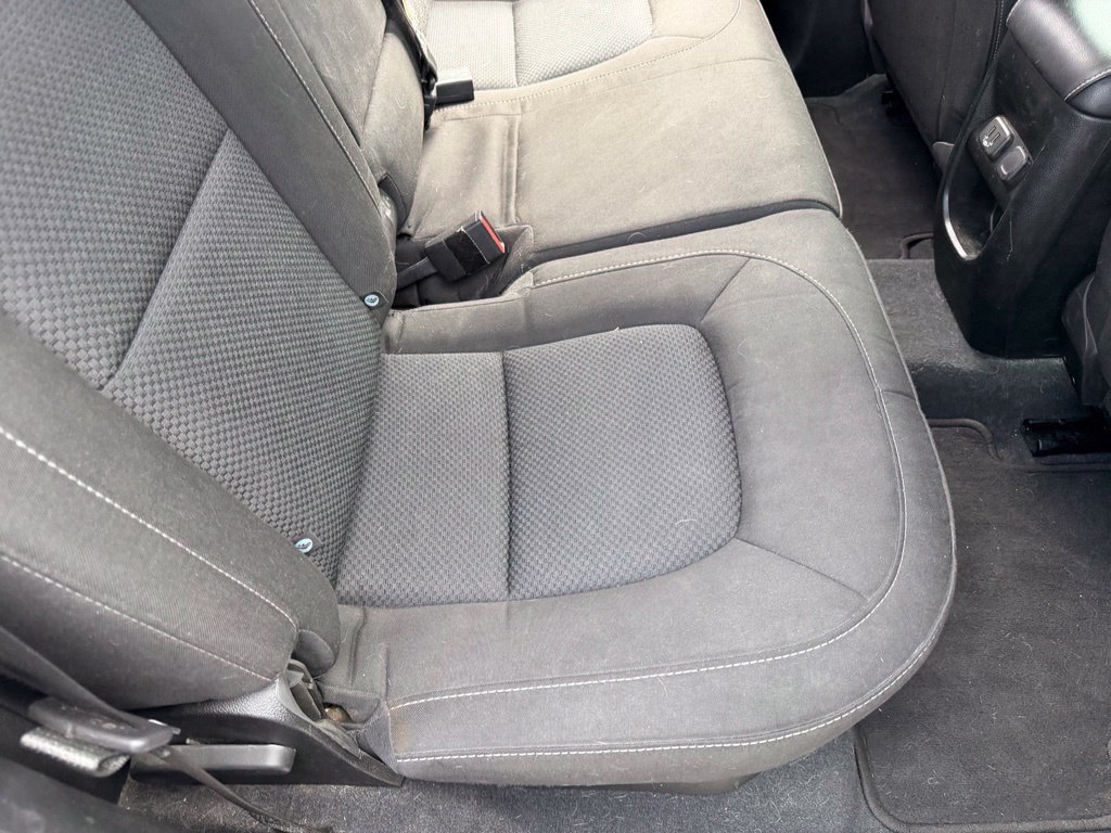 Used 2022 Chevrolet Colorado LT w/ Safety Package AWD/4WD image 18