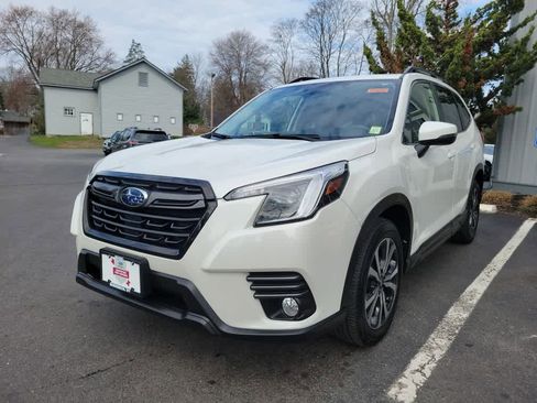 Certified 2023 Subaru Forester Limited image 8