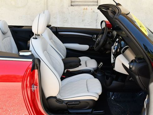 Used 2024 MINI Cooper S FWD image 65