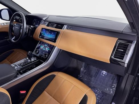 Used 2019 Land Rover Range Rover Sport Supercharged image 32