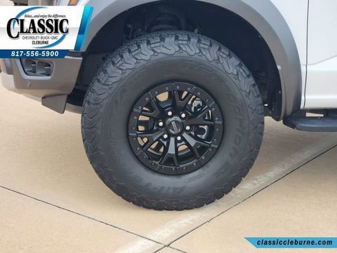 Used 2023 Ford F150 Raptor w/ Raptor 37 Performance Package AWD/4WD image 13