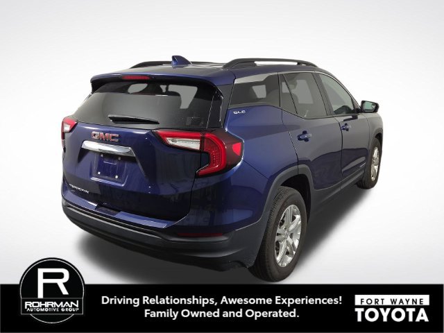 Used 2022 GMC Terrain SLE w/ Driver Convenience Package FWD image 6