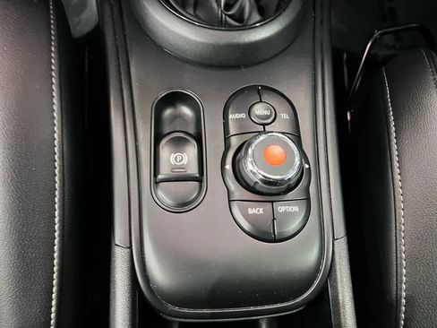 Used 2018 MINI Cooper Countryman S image 16