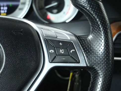 Used 2013 Mercedes-Benz C 300 4MATIC Sedan image 17