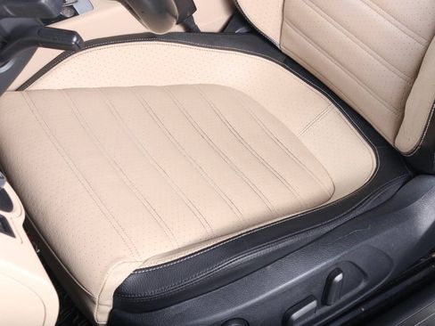 Used 2016 Volkswagen CC Sport FWD image 36
