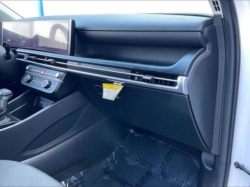 Certified 2026 Hyundai Tucson SE FWD image 18