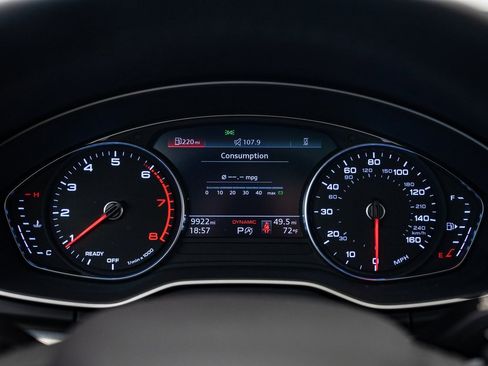 Used 2024 Audi Q5 2.0T Premium w/ Convenience Package image 27