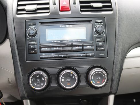 Used 2014 Subaru Forester 2.5i Premium w/ All-Weather Package image 22