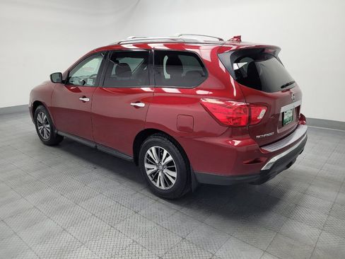 Used 2020 Nissan Pathfinder SV w/ Cargo Package FWD image 3