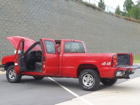 Used 2004 Chevrolet Silverado 1500 W/T image 20