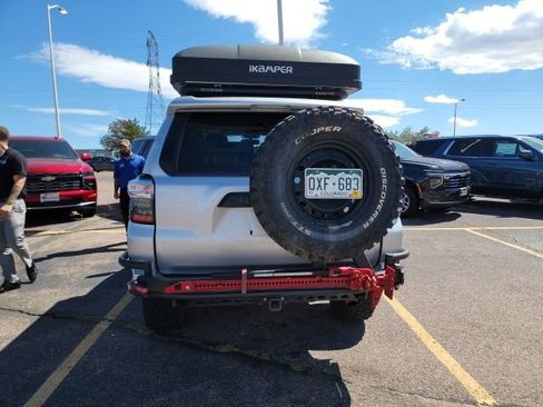 Used 2019 Toyota 4Runner TRD Off-Road Premium AWD/4WD image 6