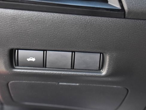 Used 2026 Nissan Sentra SV w/ Floor Mat Package FWD image 38