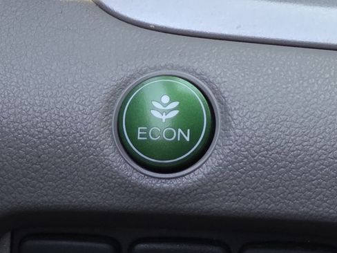 Used 2014 Honda CR-V LX image 6