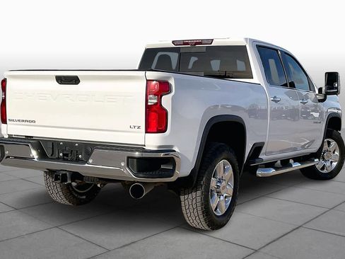 Certified 2021 Chevrolet Silverado 2500 LTZ w/ LTZ Premium Package image 13