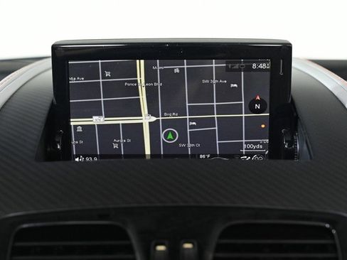 Used 2017 Aston Martin V12 Vantage S image 11