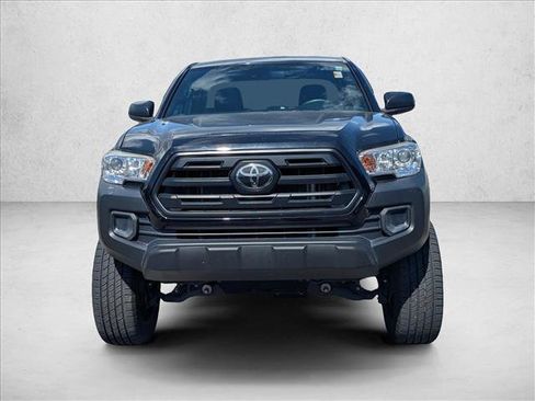 Used 2019 Toyota Tacoma SR image 2