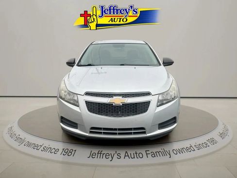 Used 2012 Chevrolet Cruze LS w/ Connectivity Package image 8