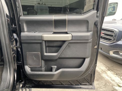 Used 2018 Ford F150 Raptor w/ Equipment Group 802A Luxury image 25