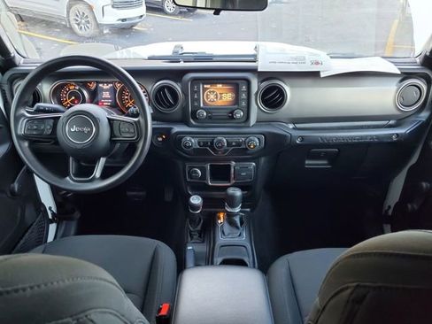 Used 2021 Jeep Wrangler Sport image 13