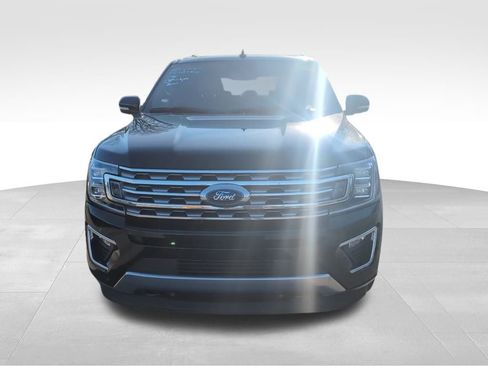 Used 2018 Ford Expedition Limited w/ Equipment Group 302A image 3