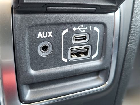 Used 2023 Jeep Wrangler Unlimited Sahara w/ Dual Top Group image 17