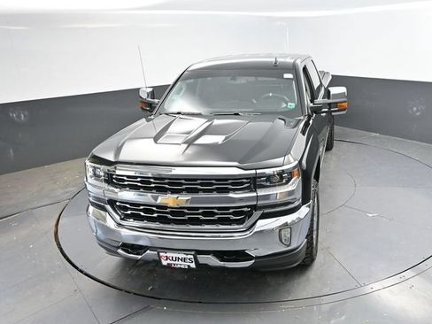 Used 2018 Chevrolet Silverado 1500 LTZ w/ Max Trailering Package AWD/4WD image 38