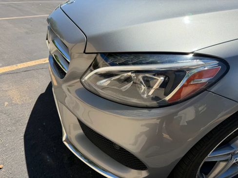 Used 2015 Mercedes-Benz C 300 4MATIC Sedan image 5