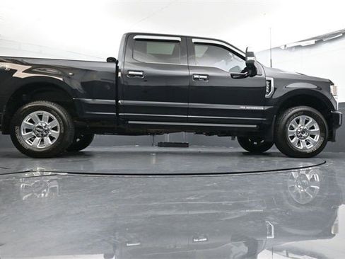 Used 2022 Ford F350 Platinum image 36