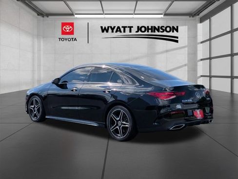 Used 2022 Mercedes-Benz CLA 250 4MATIC image 3
