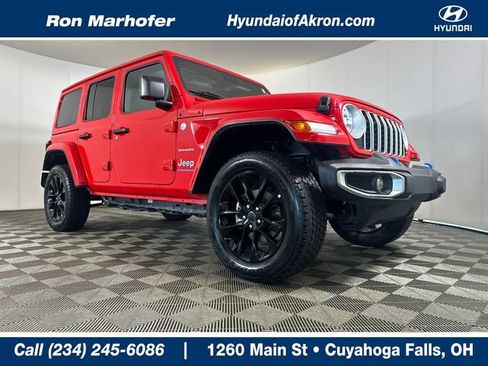 Used 2024 Jeep Wrangler Unlimited Sahara AWD/4WD image 1