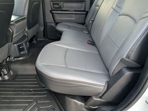 Used 2023 RAM 5500 Tradesman w/ Chrome Appearance Group AWD/4WD image 22