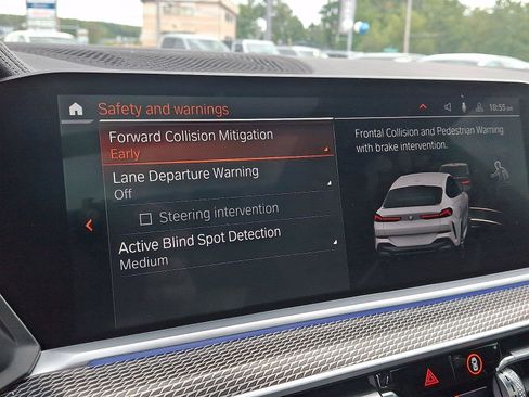 Used 2022 BMW X6 xDrive40i w/ Executive Package AWD/4WD image 23