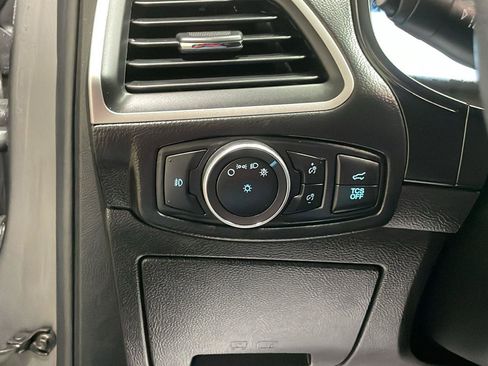 Certified 2022 Ford Edge SEL w/ Convenience Package image 16