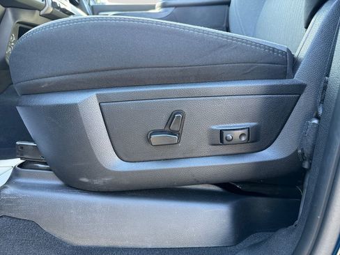 Used 2024 RAM 2500 Big Horn image 25