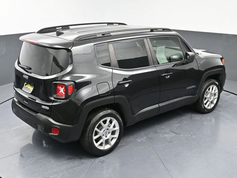 Used 2022 Jeep Renegade Latitude image 41