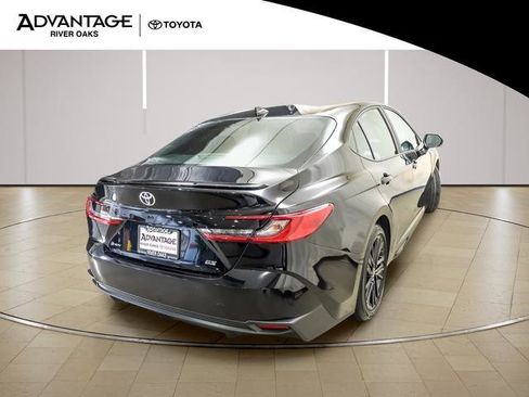 Certified 2025 Toyota Camry SE image 7