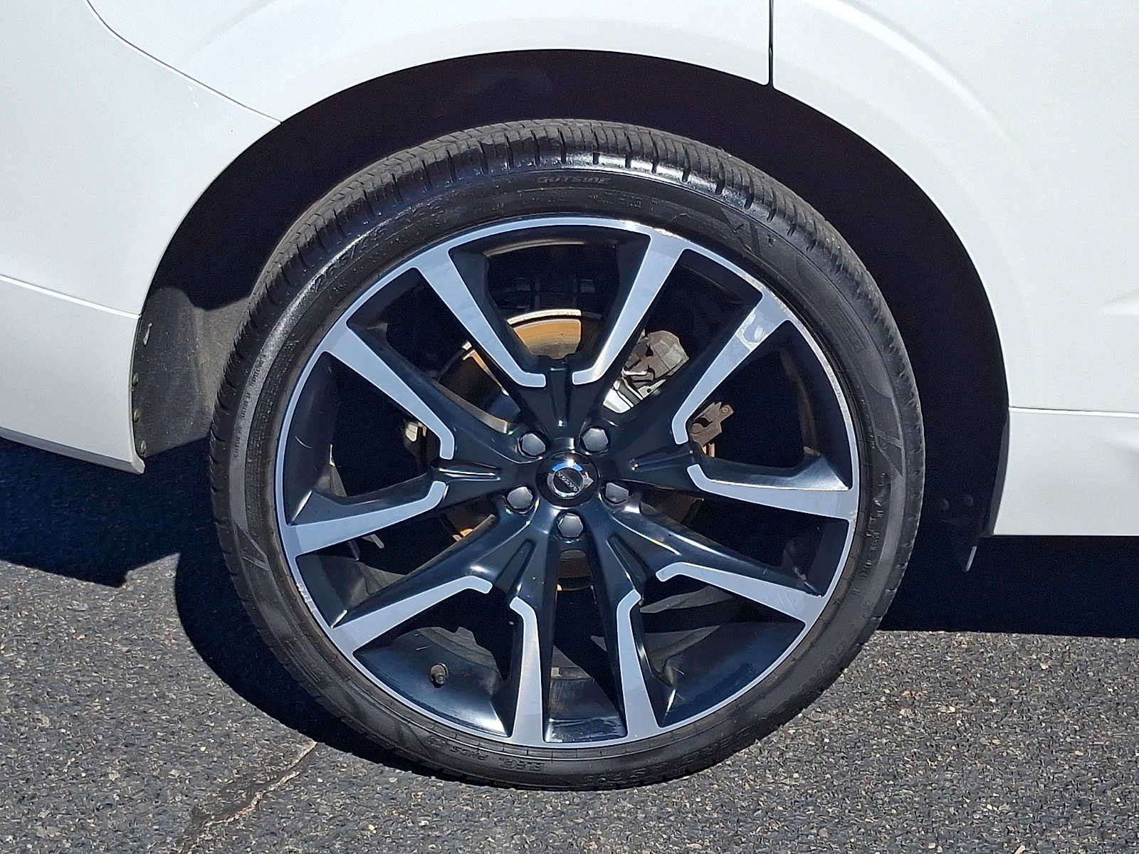 Used 2020 Volvo XC60 T5 Inscription w/ Protection Package Premier AWD/4WD image 8