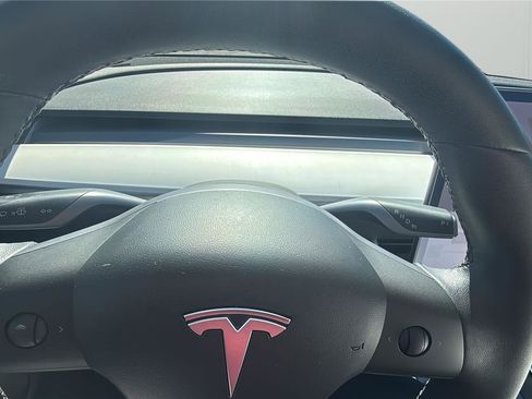 Used 2020 Tesla Model 3 Long Range image 15