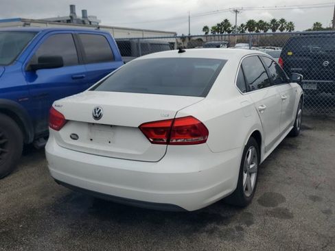 Used 2015 Volkswagen Passat 1.8T Limited Edition image 8