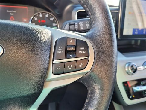 Used 2024 Ford Explorer XLT w/ Equipment Group 202A image 23